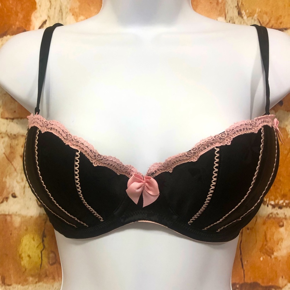 Flirty Flapper Style *36C*